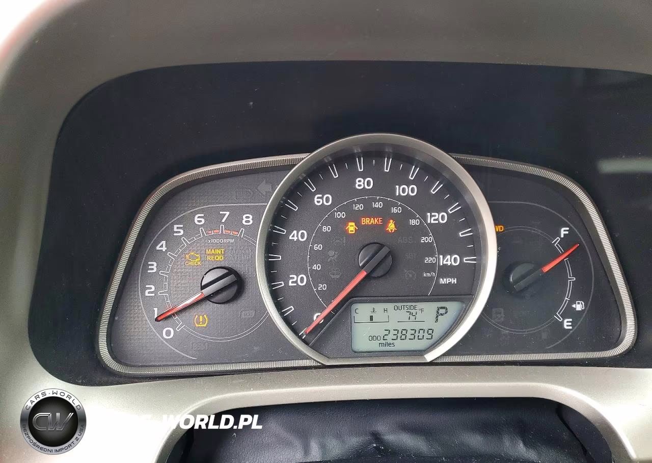 2014 Toyota Rav4 Xle VIN:2T3RFREV0EW133584 - 9