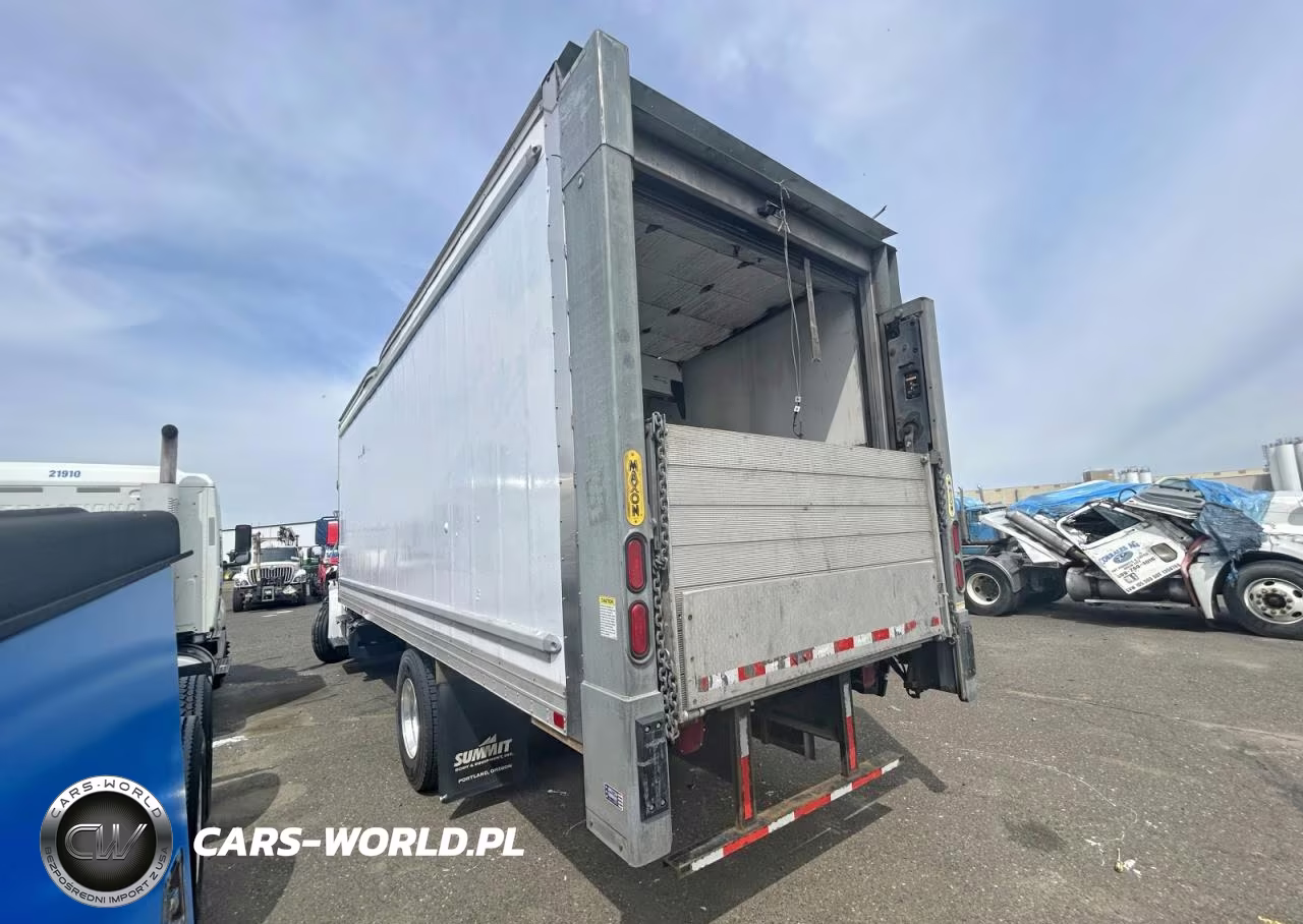 2025 Freightliner Business Class M2 Refrigerated Box Truck VIN:3ALACXFC3SDWD6749 - 2