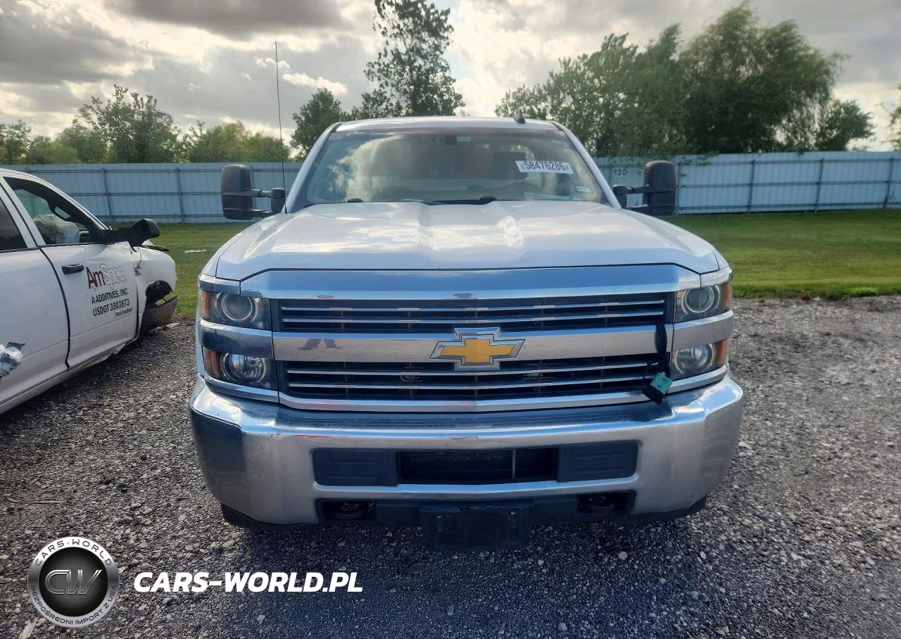 2017 Chevrolet Silverado - Box Truck VIN:1GB0CUEG8HZ214654 - 5