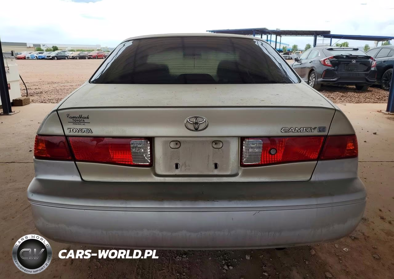 2000 Toyota Camry Le VIN:JT2BG22K9Y0435215 - 6