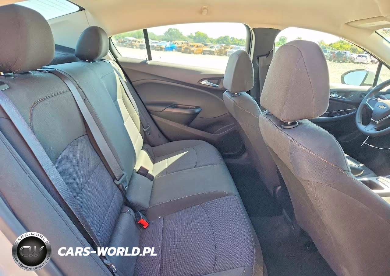 2018 Chevrolet Cruze Ls VIN:1G1BC5SM0J7157266 - 10