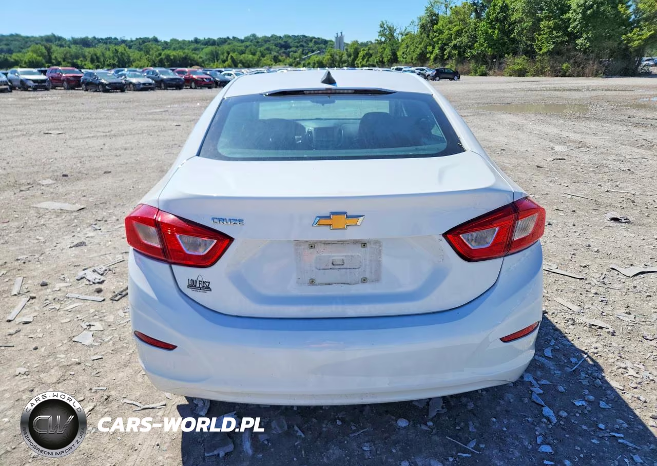 2018 Chevrolet Cruze Ls VIN:1G1BC5SM0J7157266 - 6