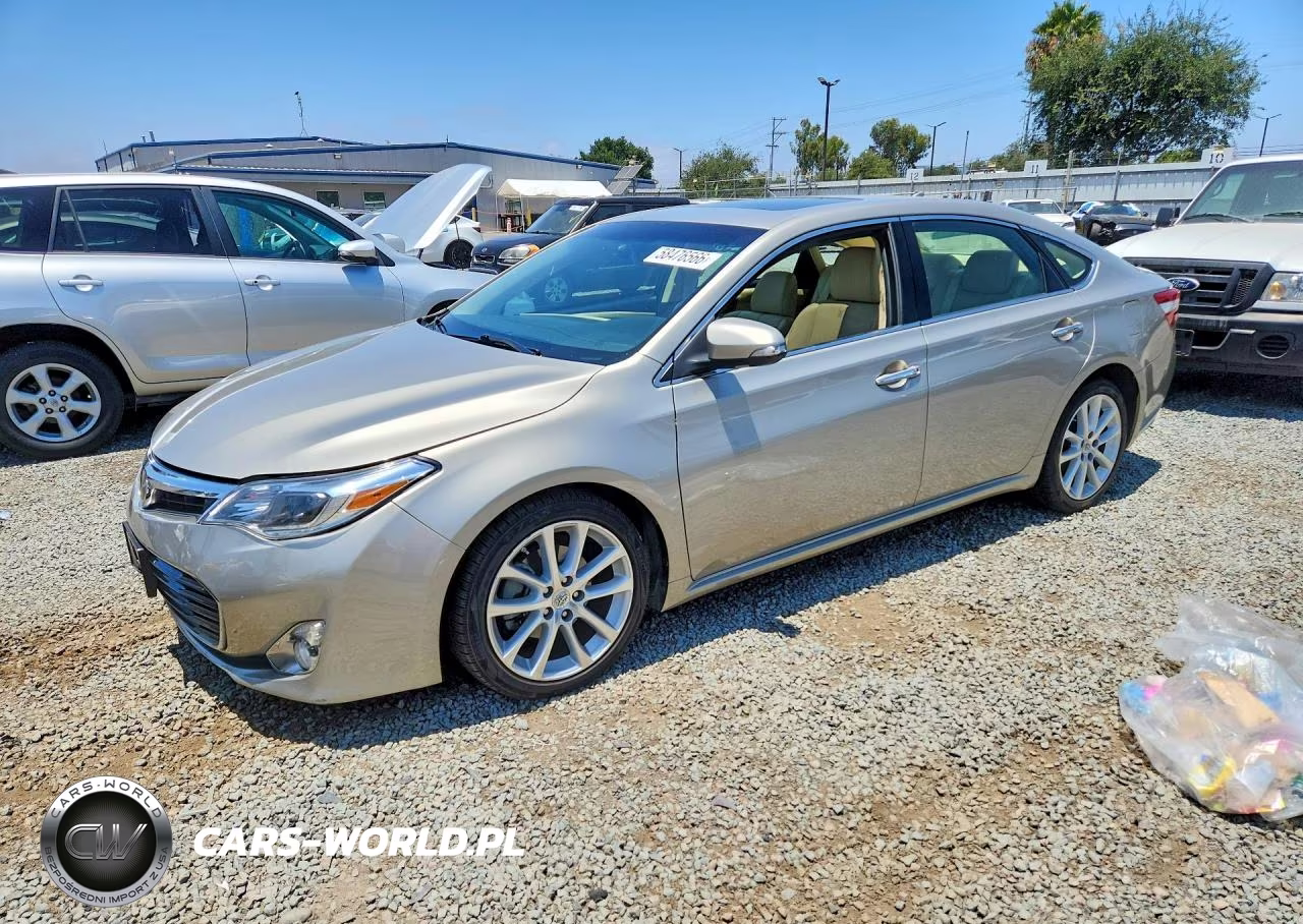 2013 Toyota Avalon Limited – zdjęcie 1 z 12