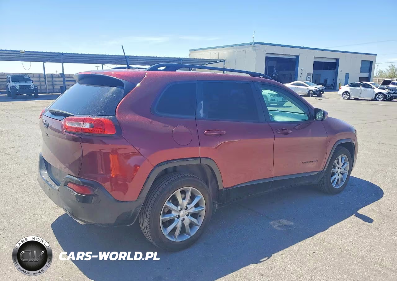 2018 Jeep Cherokee Latitude VIN:1C4PJLCX2JD612071 - 3