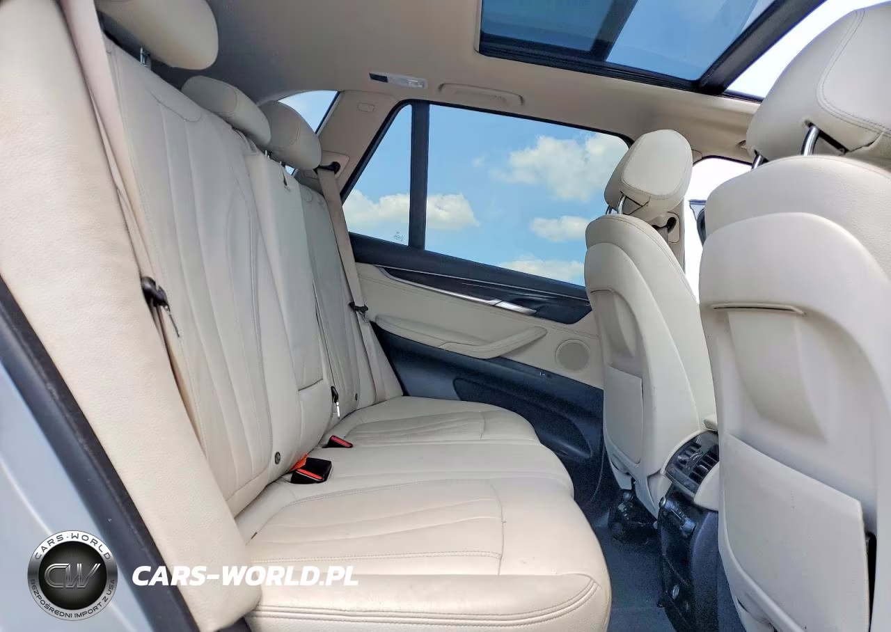 2016 BMW X5 xDrive35I VIN:5UXKR0C56G0P26542 - 11