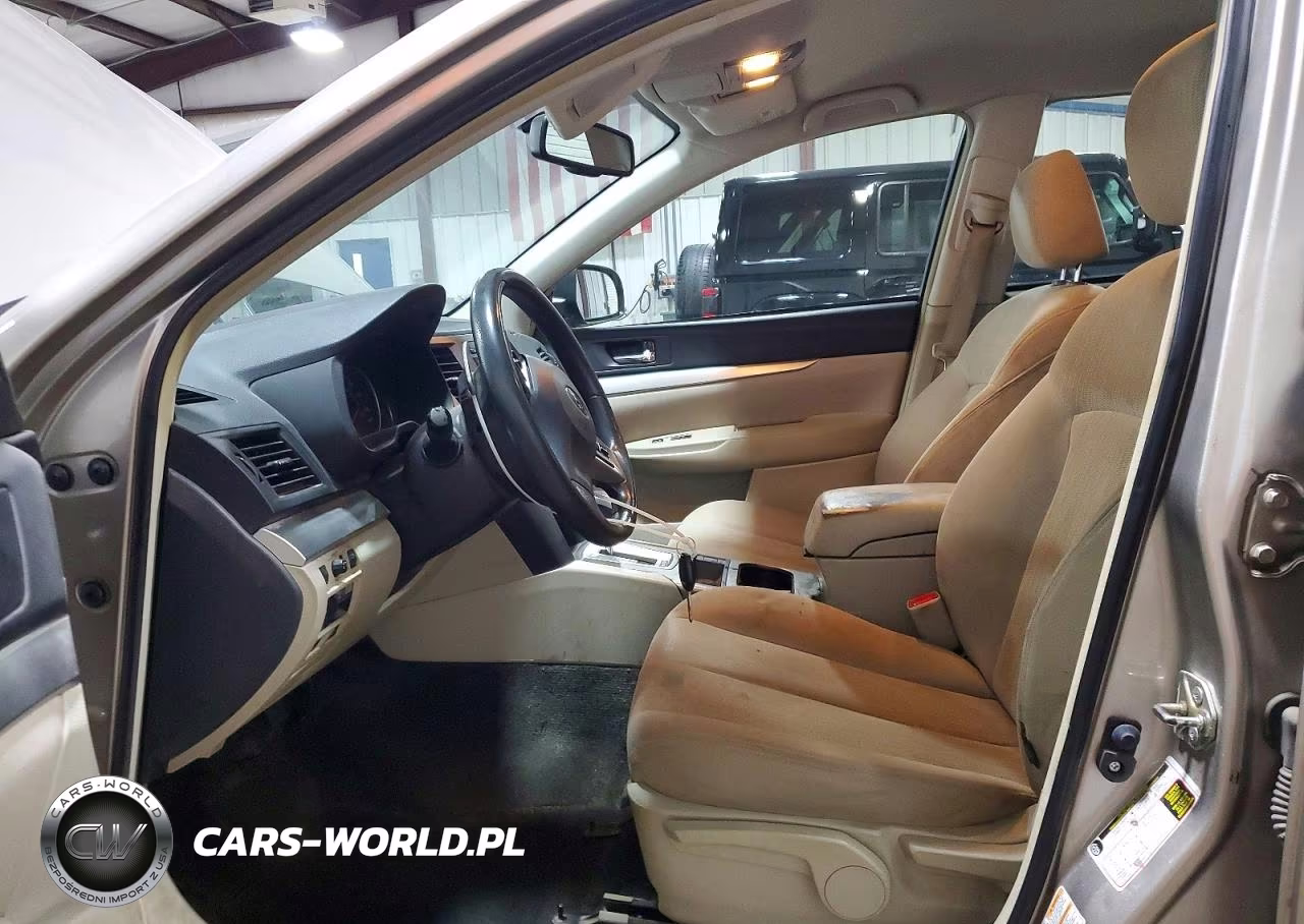 2014 Subaru Outback 2.5I VIN:4S4BRBAC9E3324665 - 7