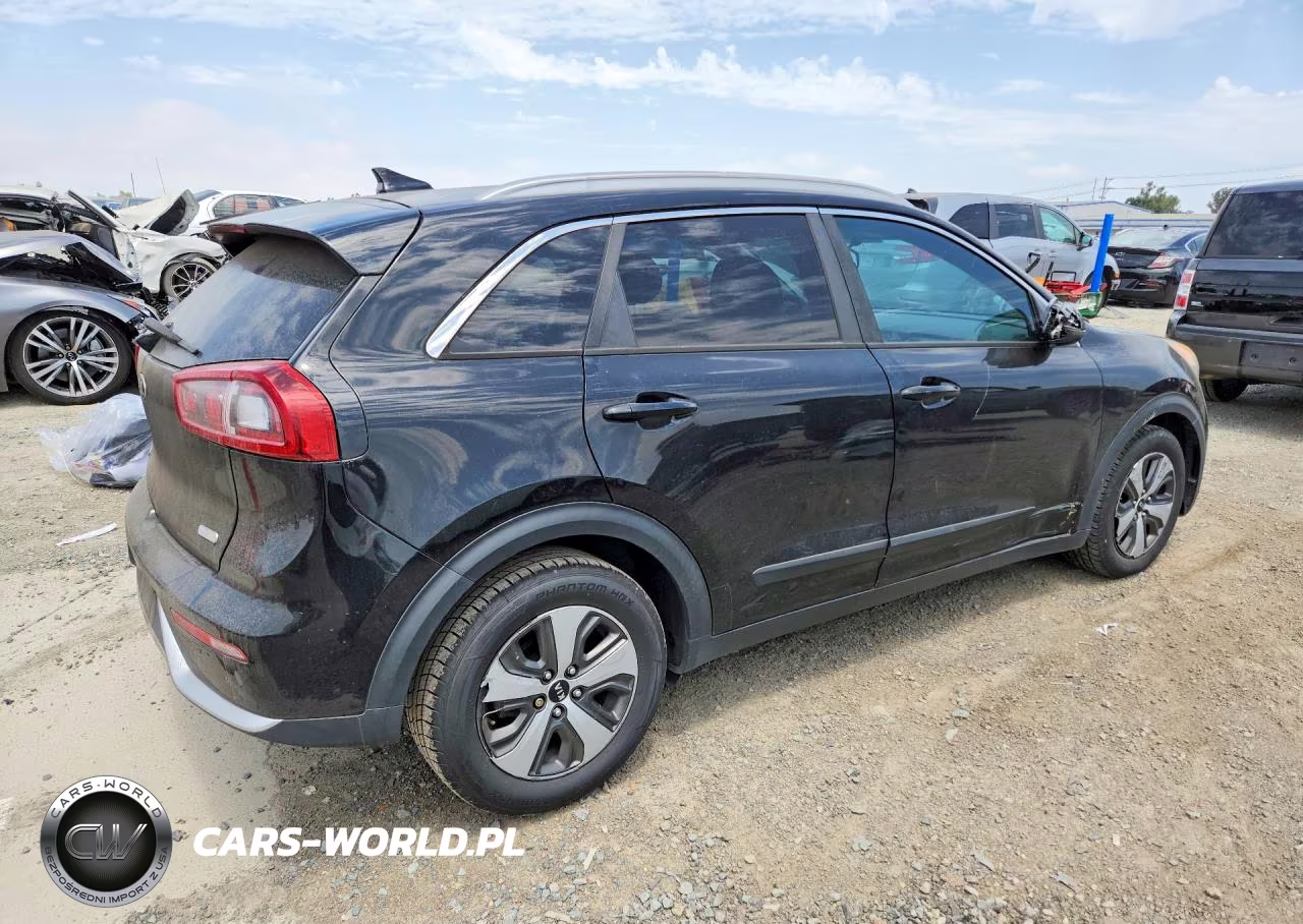 2017 Kia Niro Lx VIN:KNDCB3LC2H5092662 - 3