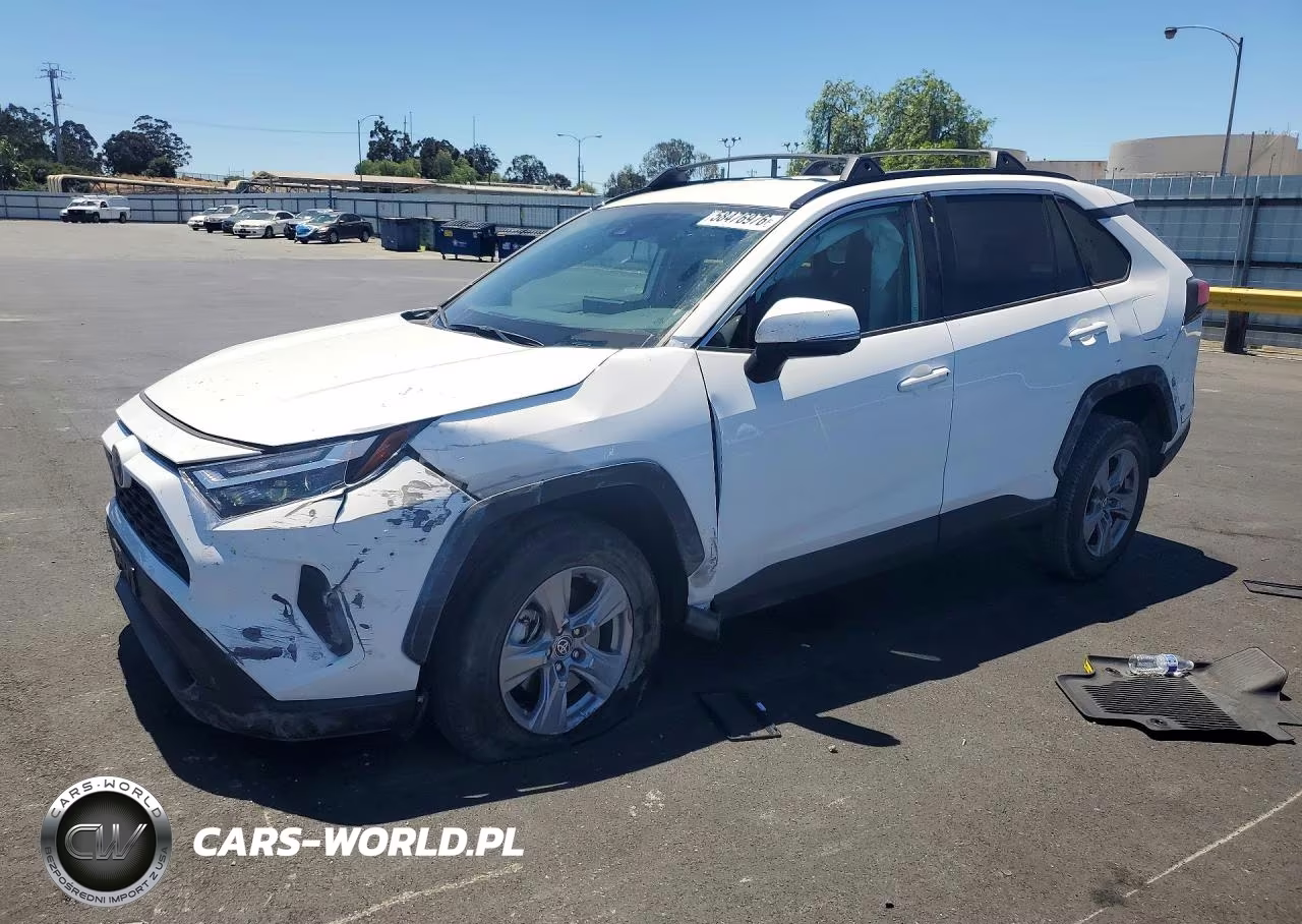 2025 Toyota Rav4 Xle – zdjęcie 1 z 12