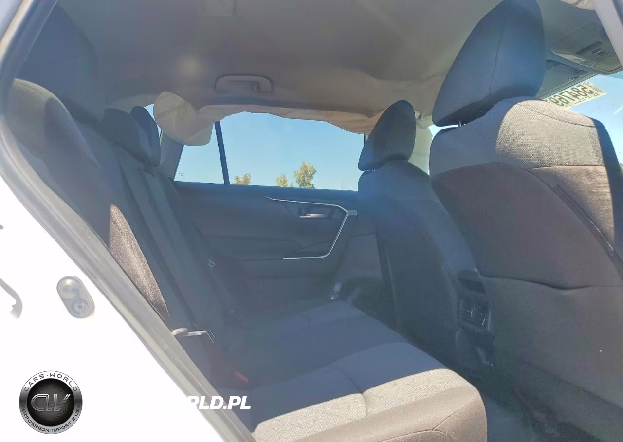 2025 Toyota Rav4 Xle VIN:2T3P1RFV1SW566718 - 10
