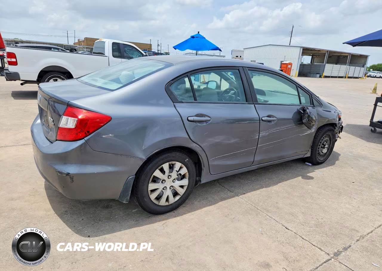 2012 Honda Civic Lx VIN:19XFB2F51CE312987 - 3