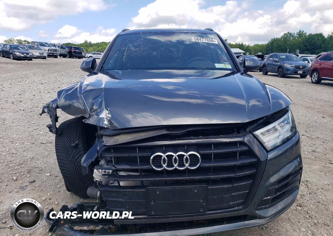 2020 Audi Q5 Titanium Premium Plus VIN:WA1ENAFY5L2122107 - 5