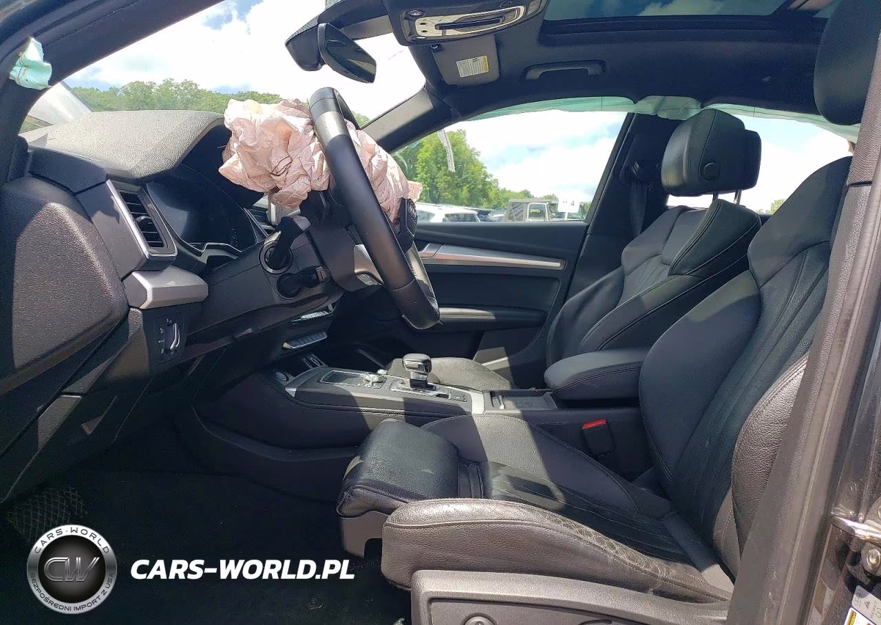 2020 Audi Q5 Titanium Premium Plus VIN:WA1ENAFY5L2122107 - 7