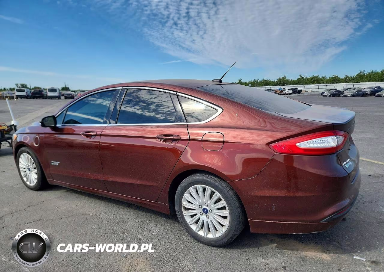 2016 Ford Fusion Se Phev VIN:3FA6P0PU3GR187751 - 2