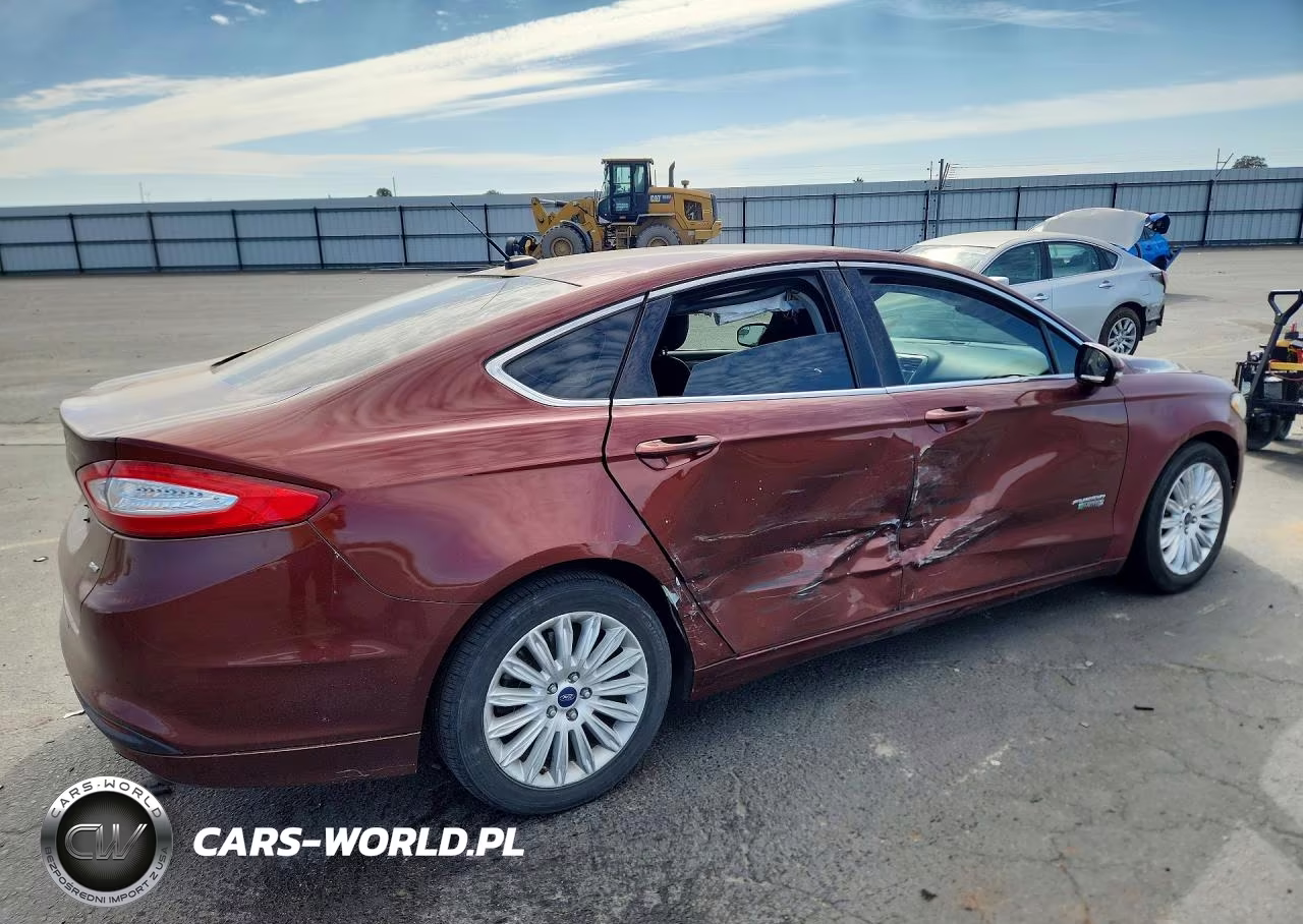 2016 Ford Fusion Se Phev VIN:3FA6P0PU3GR187751 - 3