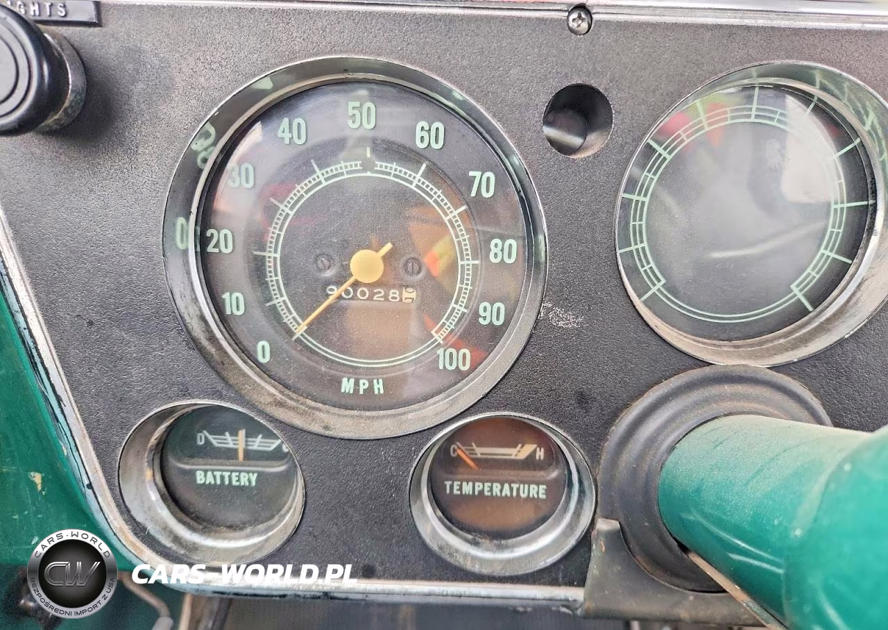 1972 Chevrolet C-10 VIN:CCE142Z178354 - 9
