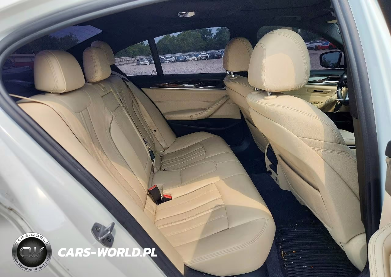 2018 BMW 530 Xi VIN:WBAJA7C52JWC76292 - 10
