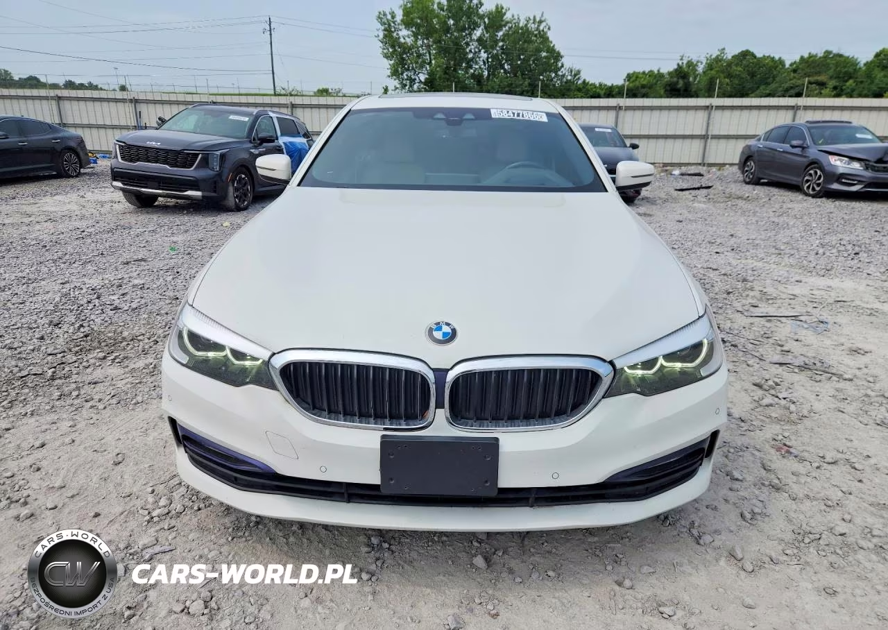 2018 BMW 530 Xi VIN:WBAJA7C52JWC76292 - 5