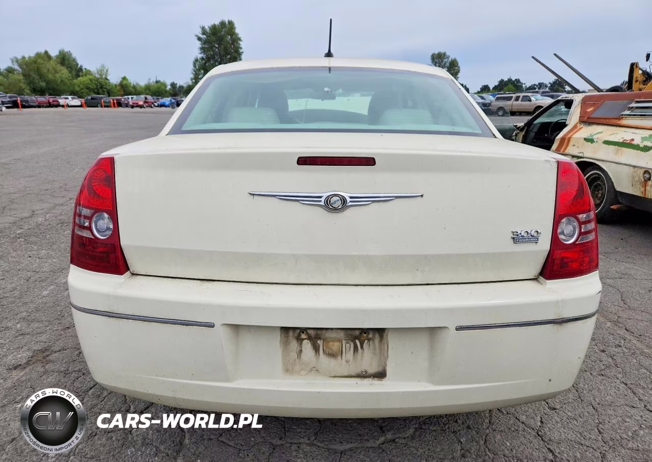 2008 Chrysler 300 Touring VIN:2C3KA53G98H106373 - 6