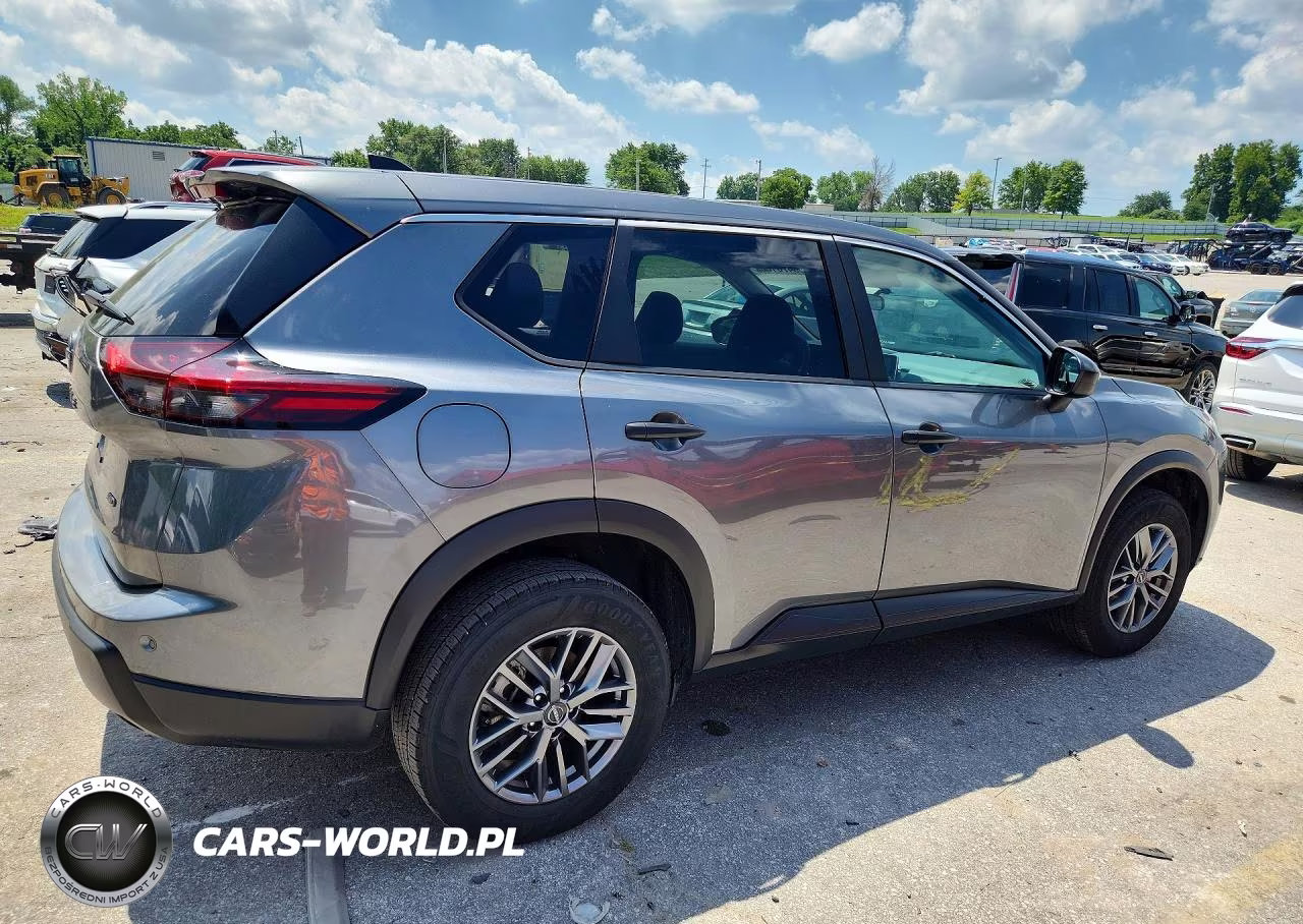 2024 Nissan Rogue S VIN:5N1BT3AB7RC702339 - 3
