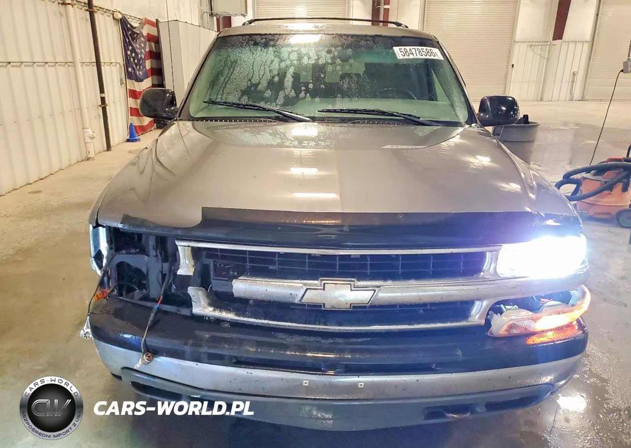 2000 Chevrolet Suburban K1500 VIN:3GNFK16T1YG178820 - 5