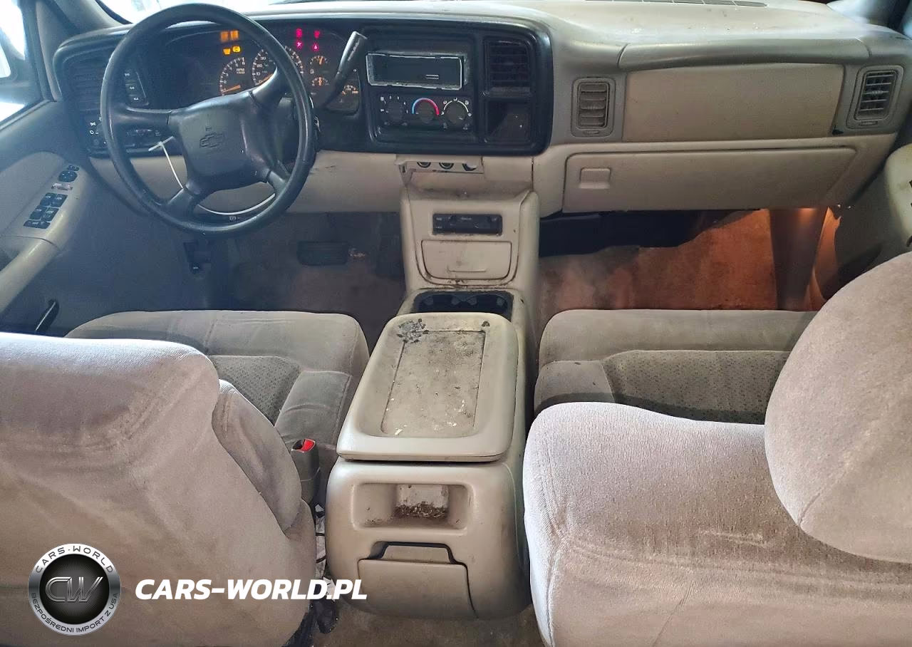 2000 Chevrolet Suburban K1500 VIN:3GNFK16T1YG178820 - 8