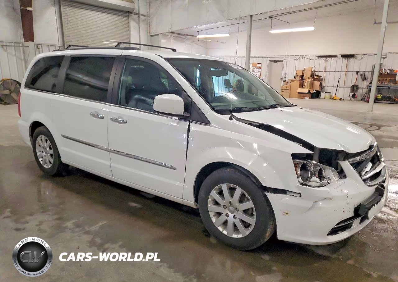 2016 Chrysler Town & Country Touring VIN:2C4RC1BG8GR253775 - 4