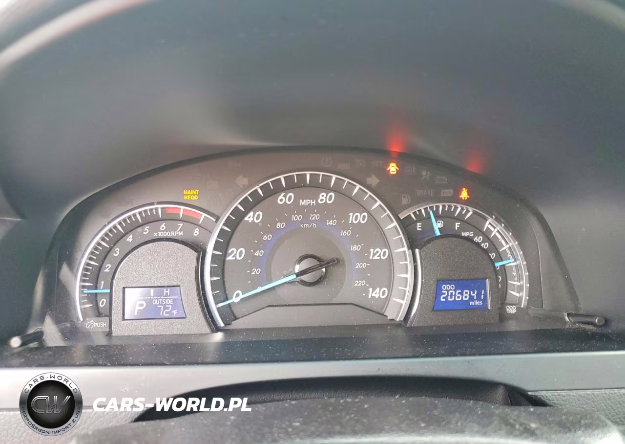 2014 Toyota Camry Xle VIN:4T4BF1FK4ER419377 - 9