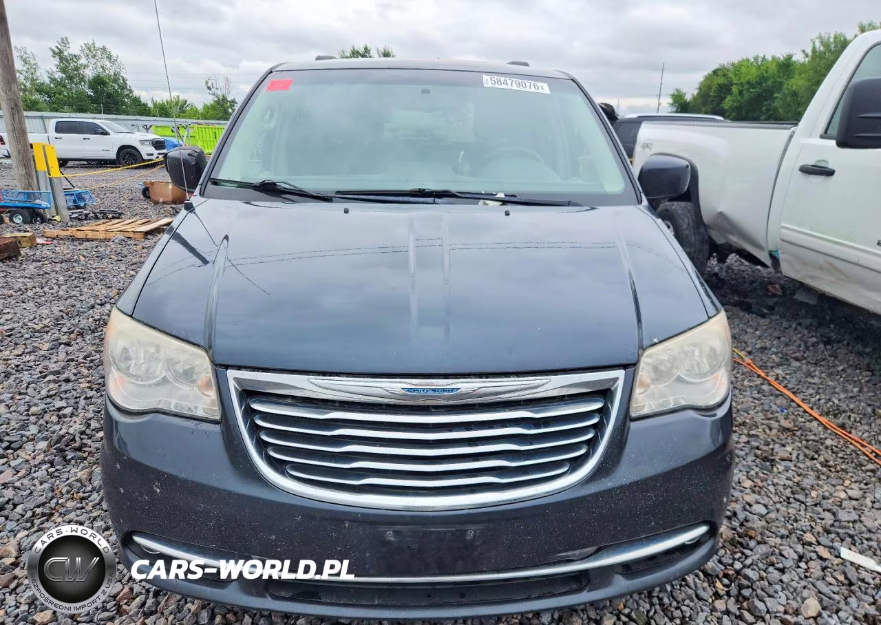 2013 Chrysler Town & Country Touring VIN:2C4RC1BG6DR820965 - 5