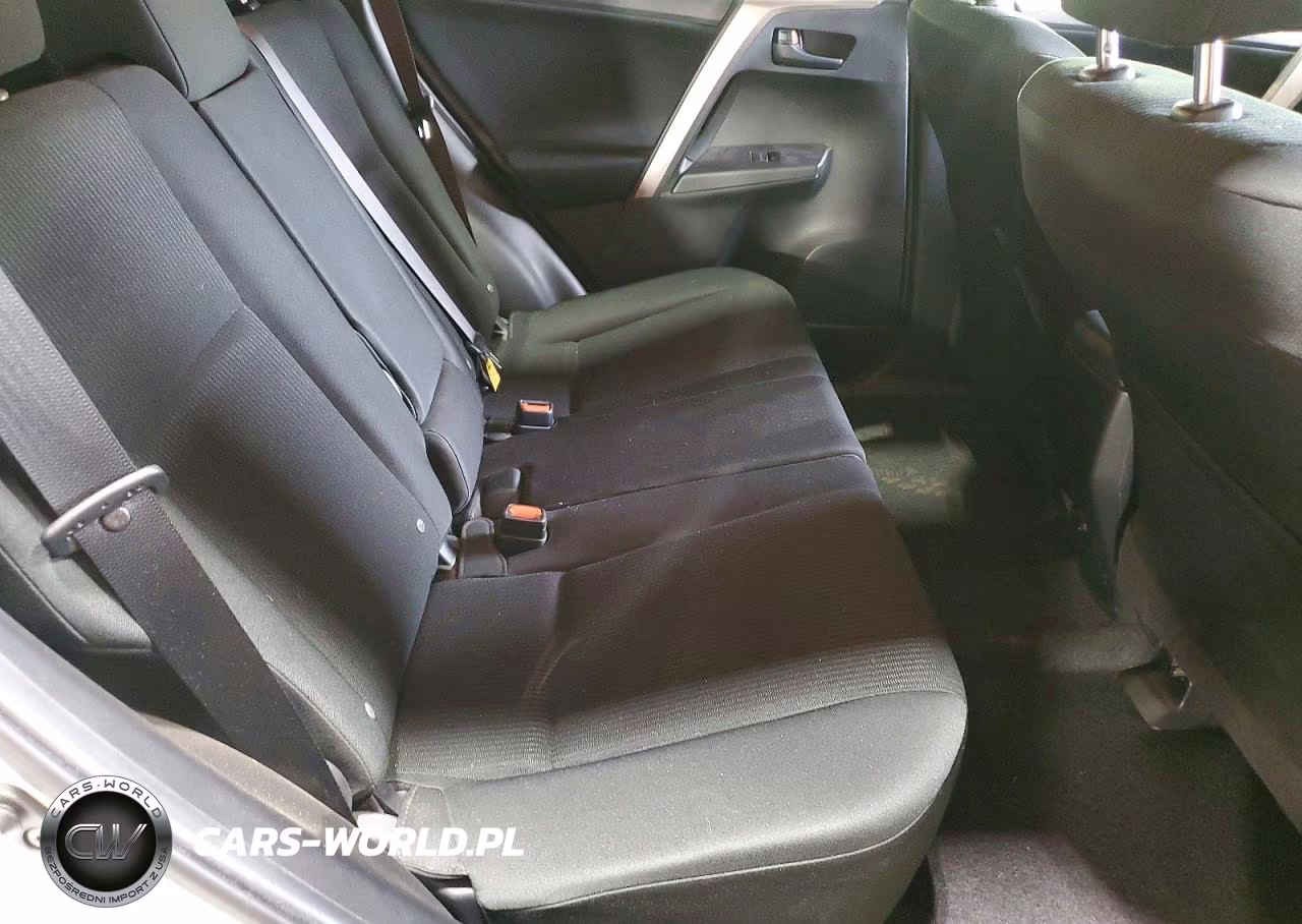 2018 Toyota Rav4 Le VIN:JTMBFREV4JJ179980 - 11