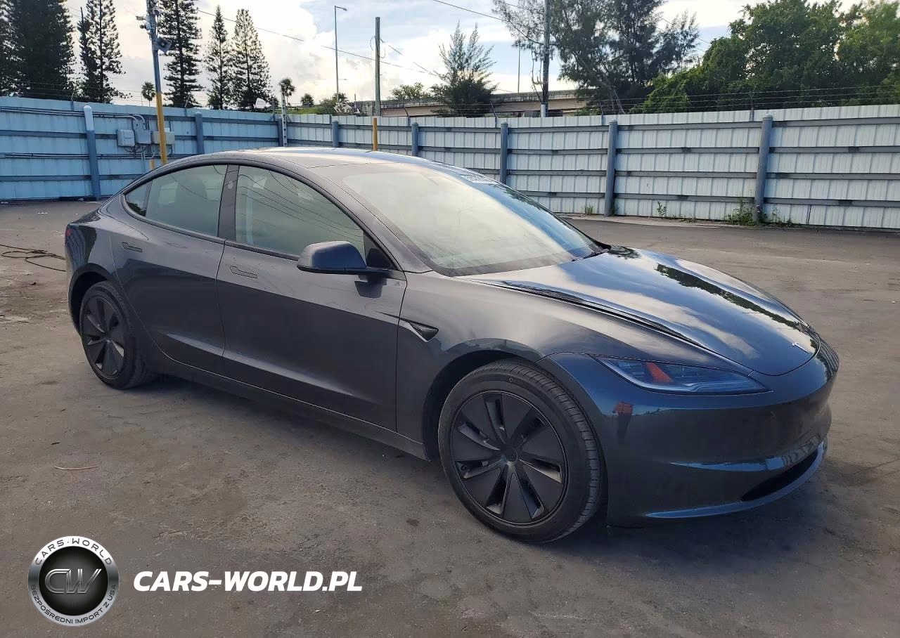 2024 Tesla Model 3 VIN:5YJ3E1EA7RF849613 - 4