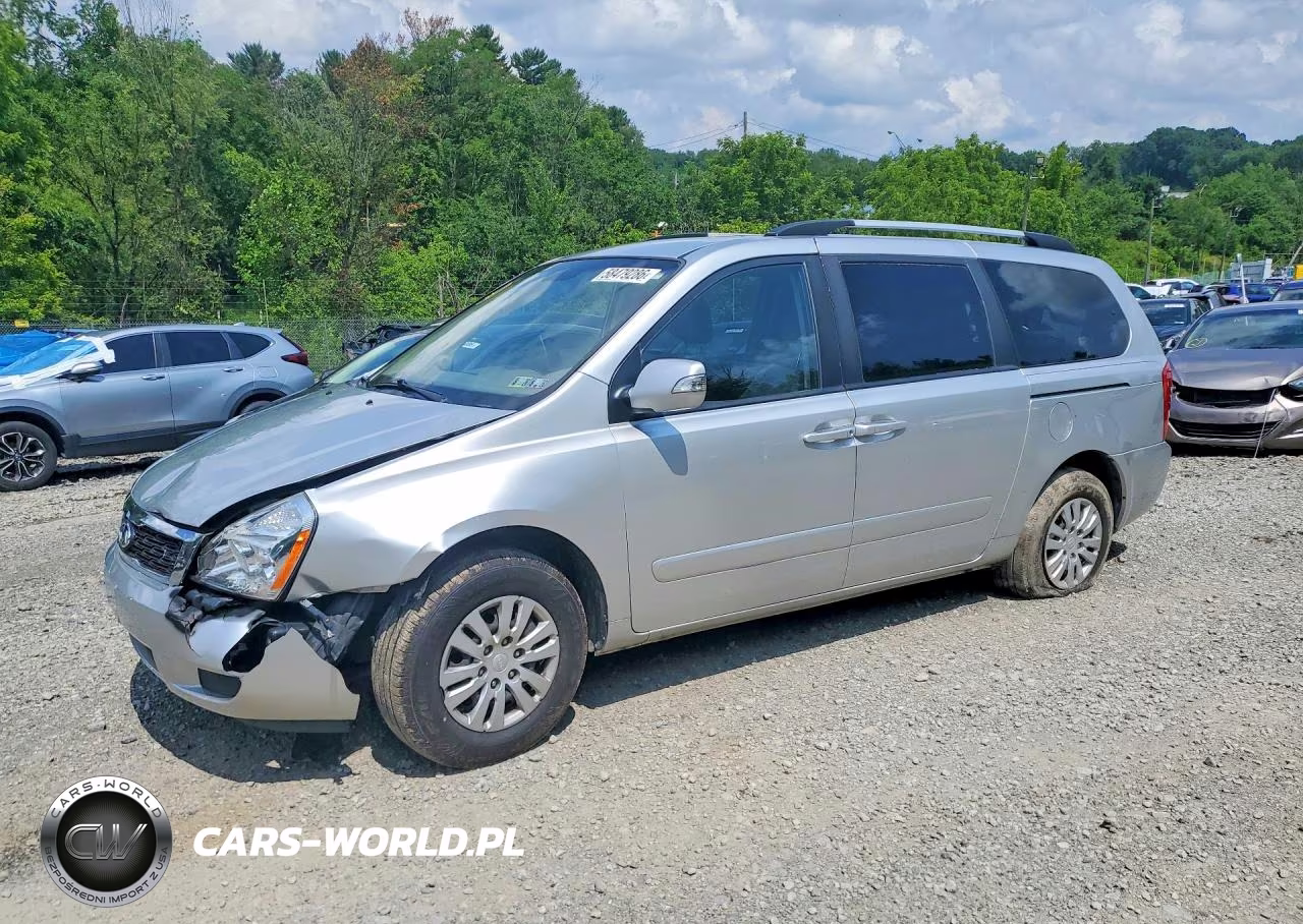 2012 Kia Sedona Lx