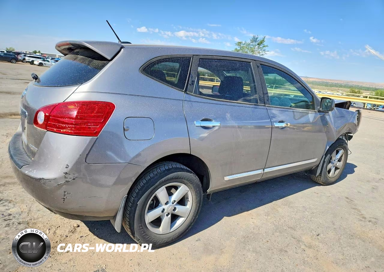 2013 Nissan Rogue S VIN:JN8AS5MT3DW003143 - 3