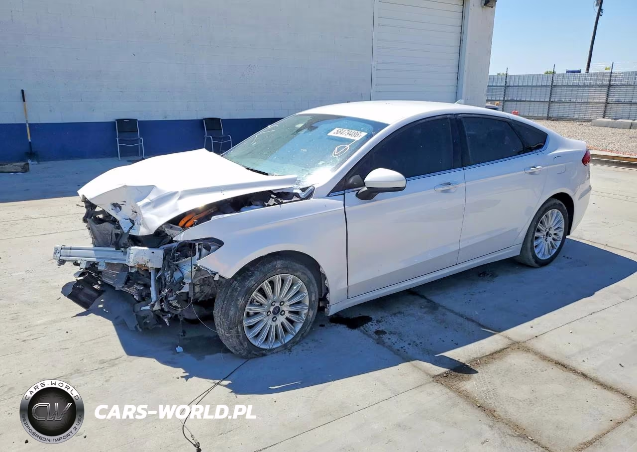 2020 Ford Fusion Se – zdjęcie 1 z 13