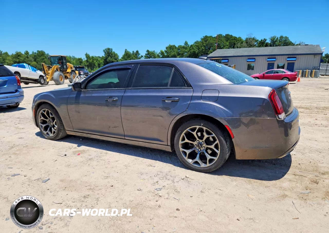 2015 Chrysler 300 S VIN:2C3CCABG6FH860143 - 2