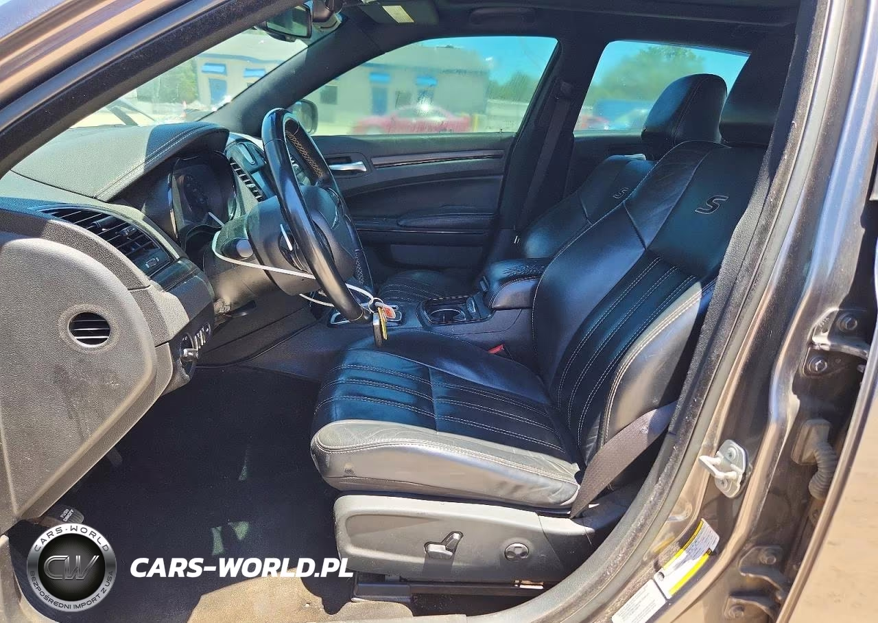 2015 Chrysler 300 S VIN:2C3CCABG6FH860143 - 7