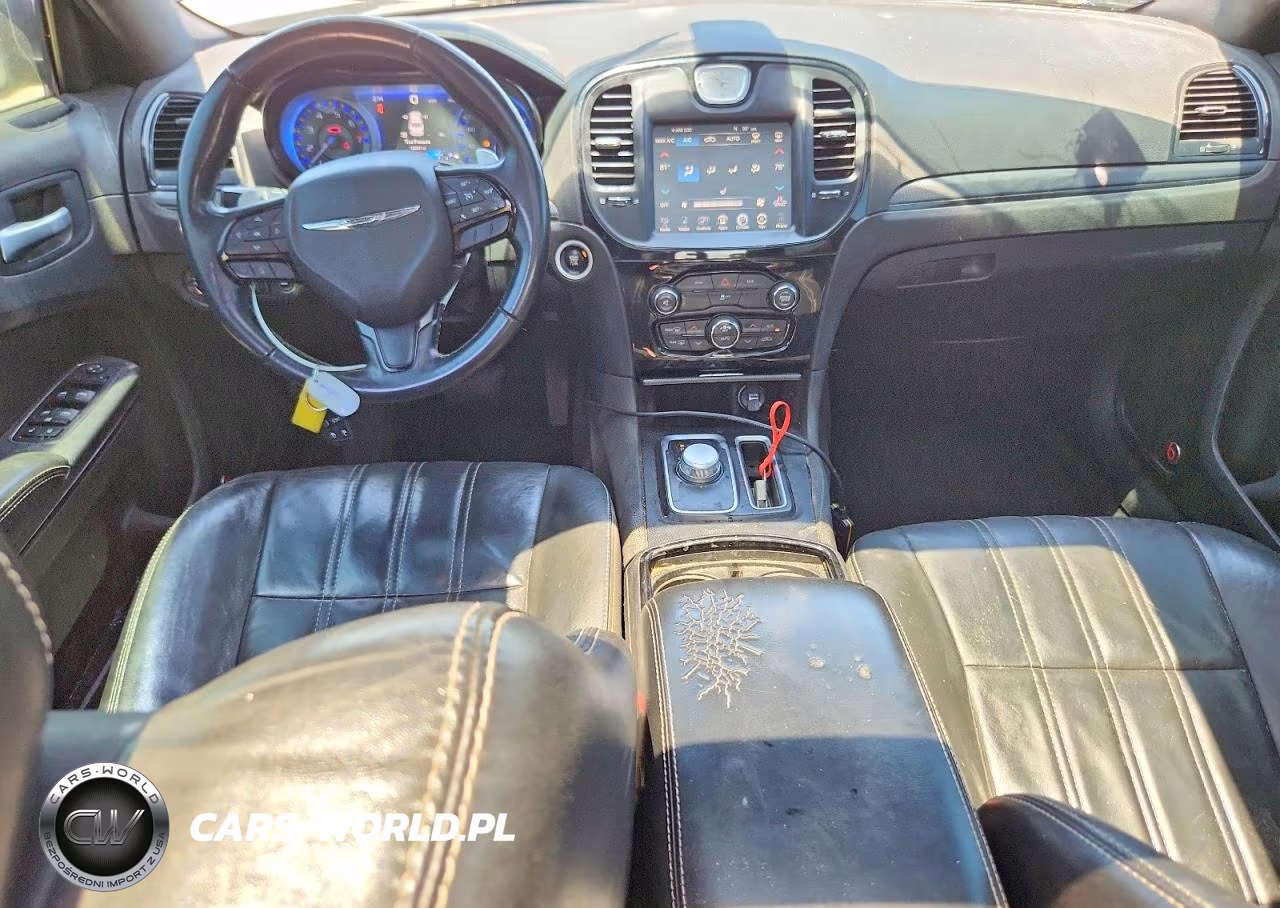 2015 Chrysler 300 S VIN:2C3CCABG6FH860143 - 8