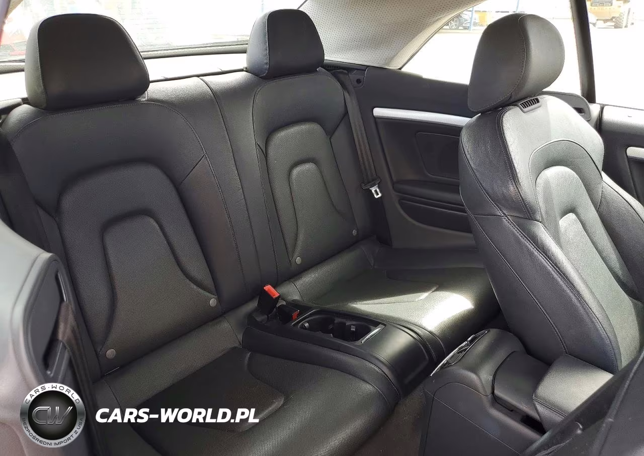 2010 Audi A5 Premium Plus VIN:WAULFAFH1AN013176 - 10