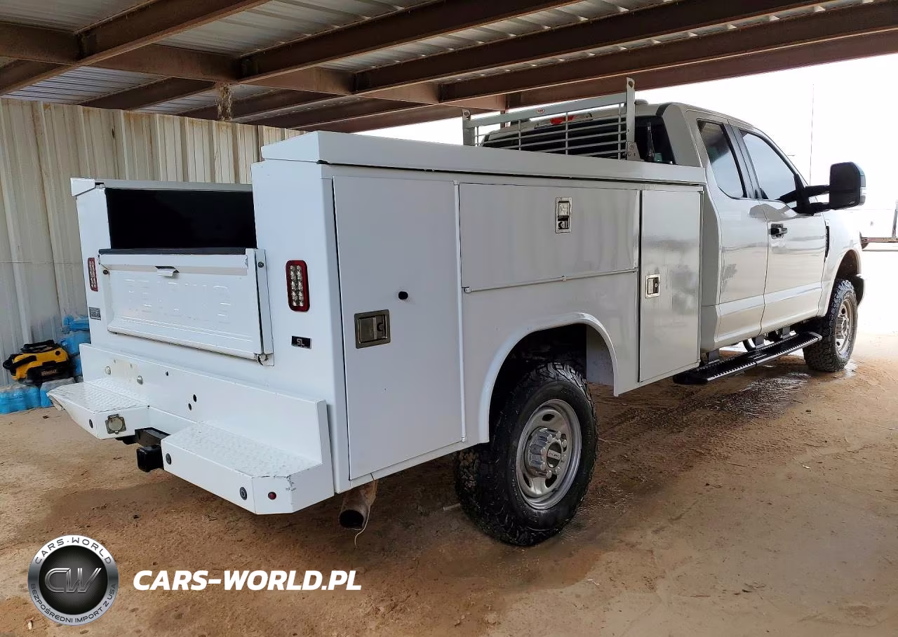 2020 Ford F250 Super Duty VIN:1FT7X2B63LEC74632 - 3