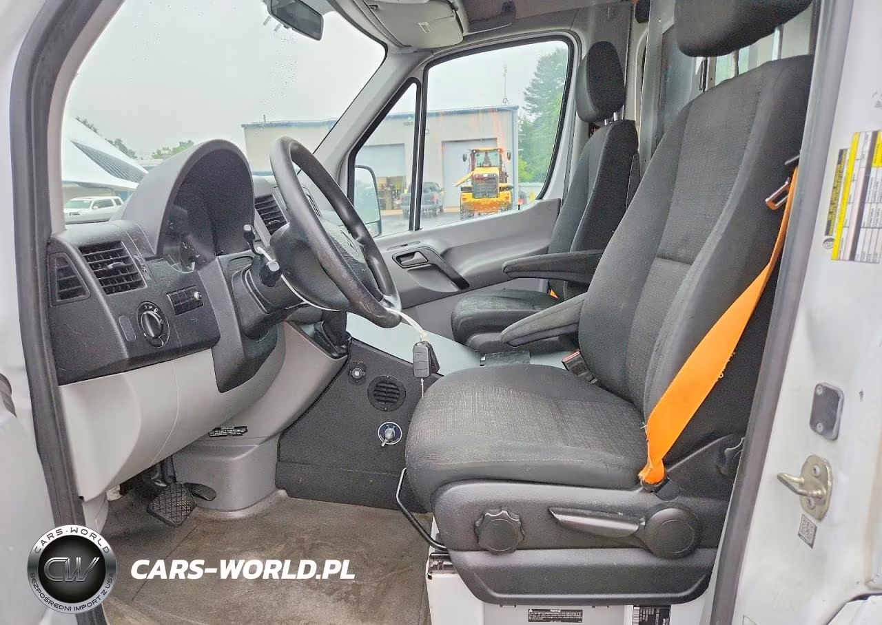 2016 Mercedes-Benz Sprinter 2500 VIN:WDAPE7CD3GP227470 - 7