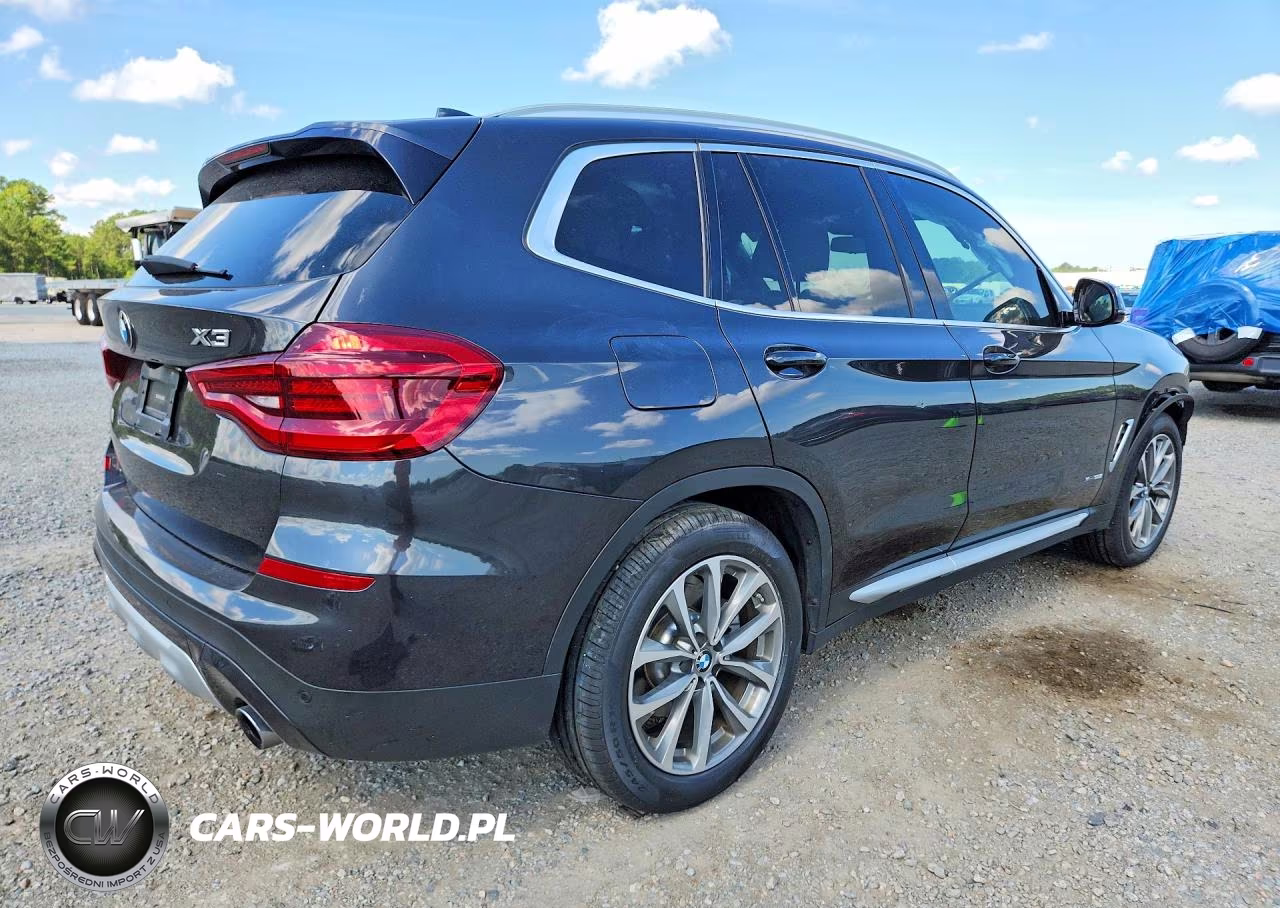 2018 BMW X3 xDrive30I VIN:5UXTR9C5XJLD60876 - 3