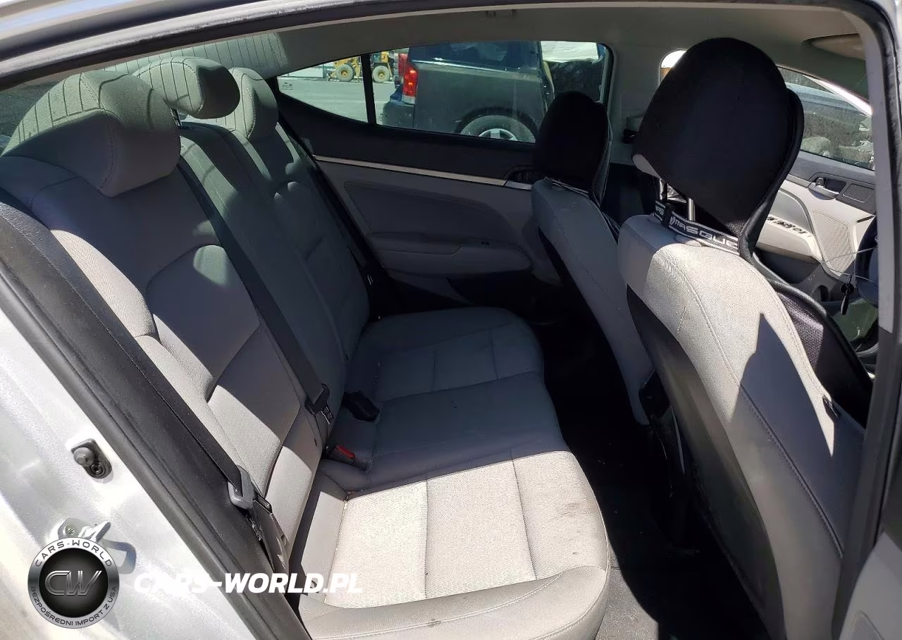 2018 Hyundai Elantra Sel VIN:5NPD84LFXJH368241 - 10