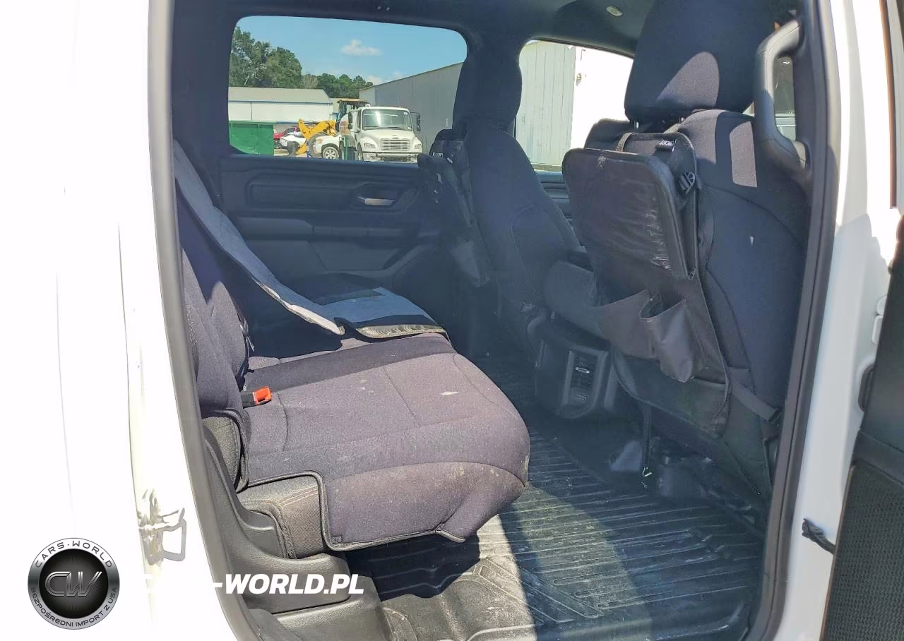2024 Ram 1500 Tradesman VIN:1C6SRFGT7RN116305 - 10