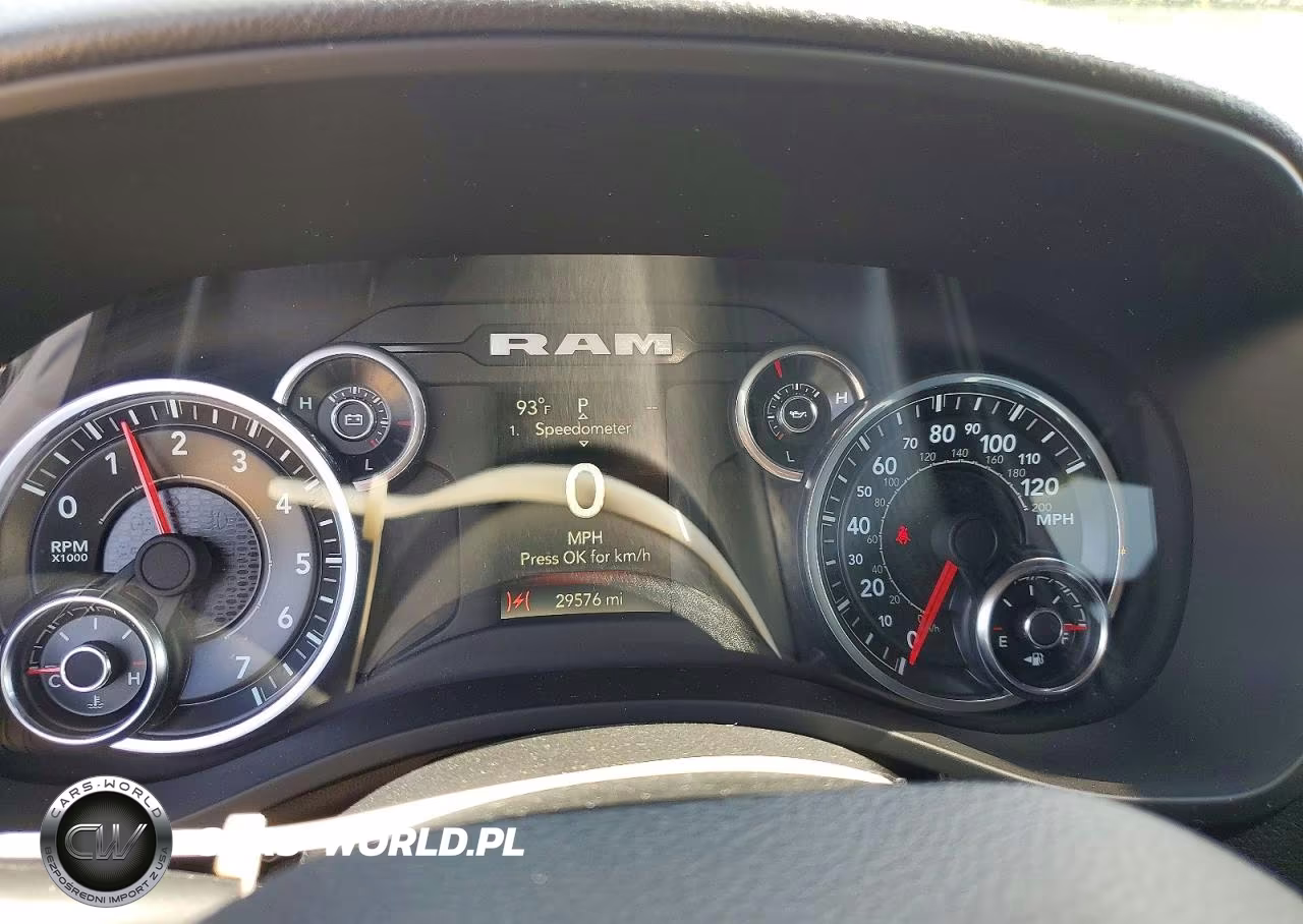 2024 Ram 1500 Tradesman VIN:1C6SRFGT7RN116305 - 9