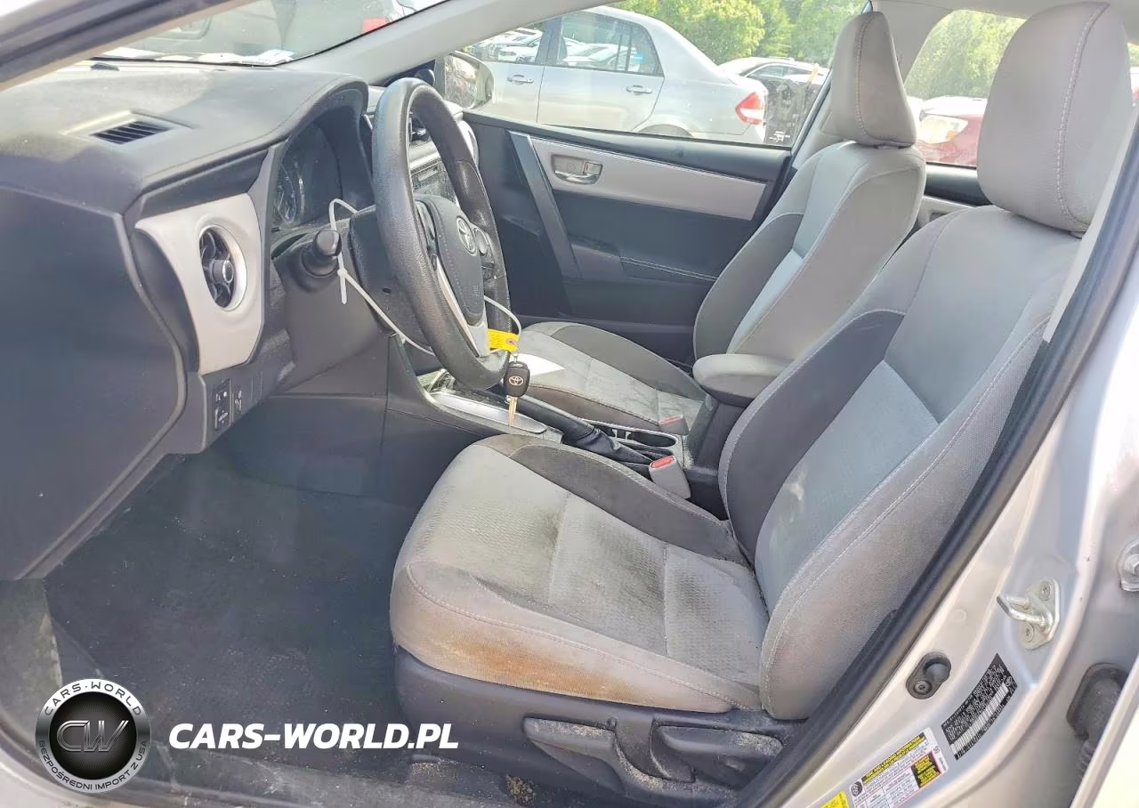 2019 Toyota Corolla Le VIN:2T1BURHE2KC136009 - 7