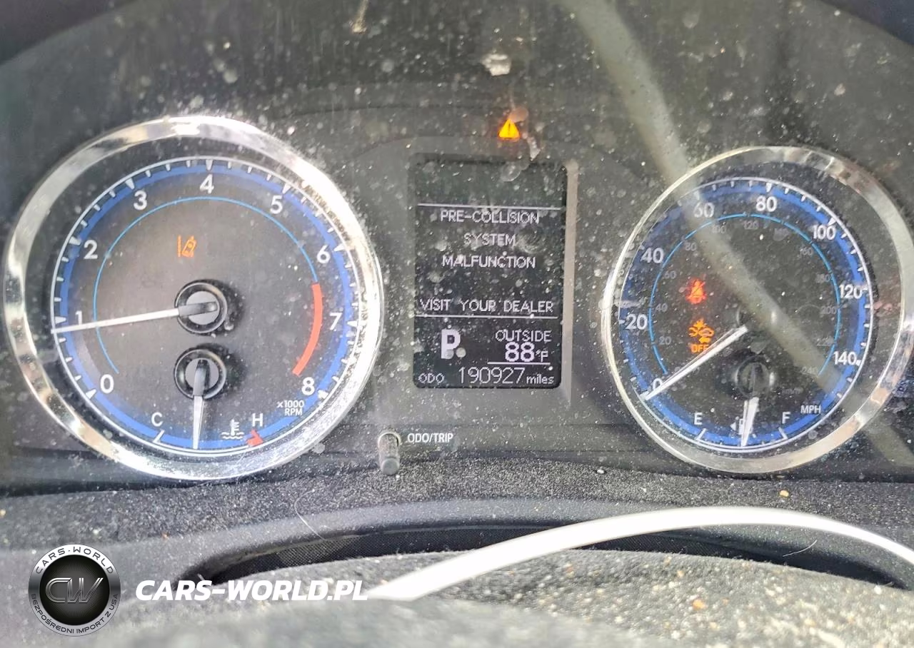 2019 Toyota Corolla Le VIN:2T1BURHE2KC136009 - 9