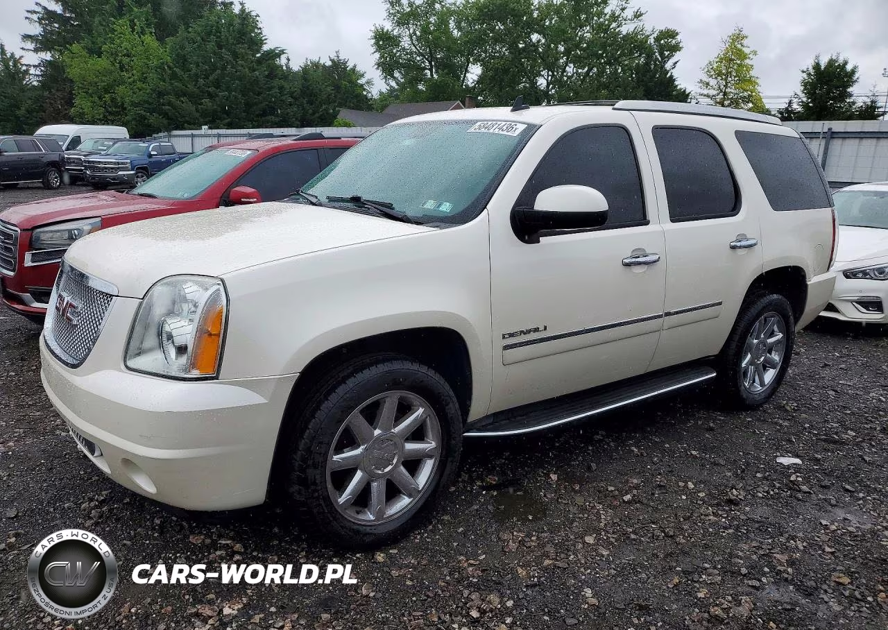 2013 GMC Yukon Denali – zdjęcie 1 z 13