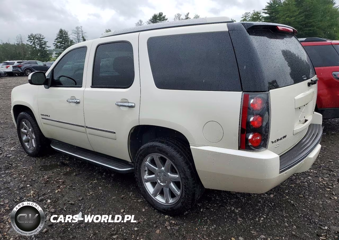 2013 GMC Yukon Denali VIN:1GKS2EEF8DR266756 - 2