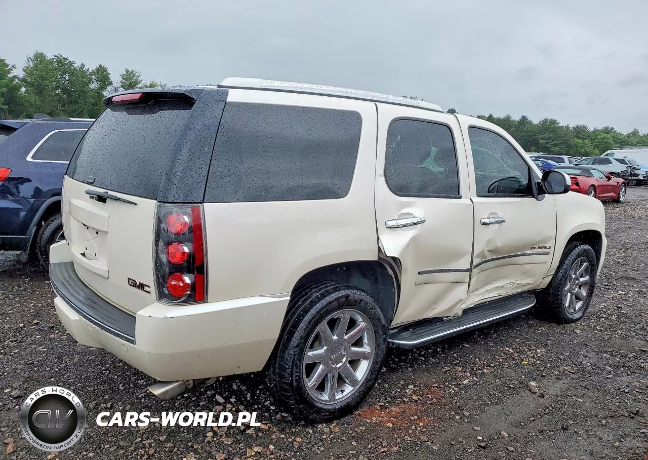 2013 GMC Yukon Denali VIN:1GKS2EEF8DR266756 - 3