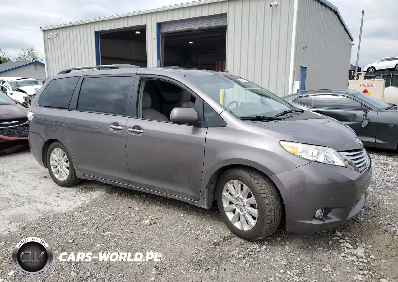 2011 Toyota Sienna Xle VIN:5TDYK3DC1BS166482 - 4