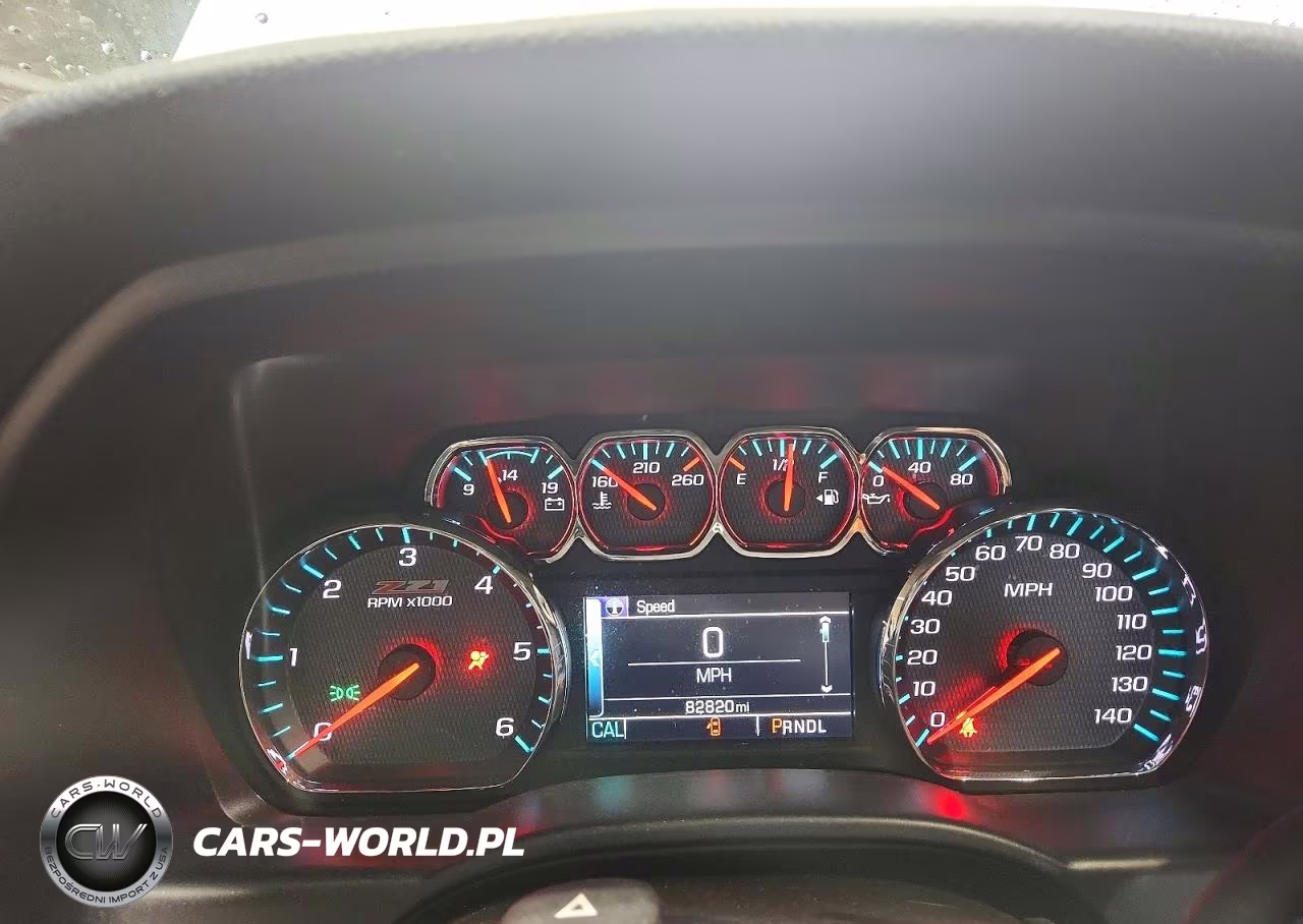 2018 Chevrolet Silverado K1500 Lt VIN:3GCUKREC7JG513455 - 9